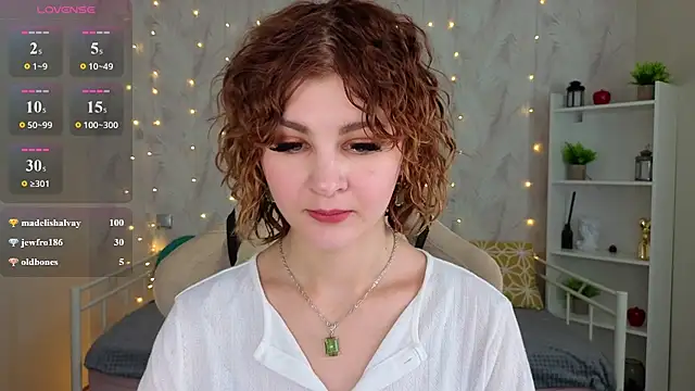 Kira__Fluffy XXX чат на живо