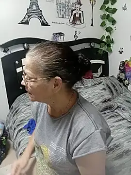 katrinna_ Adlı Modelin Canlı XXX Sohbeti