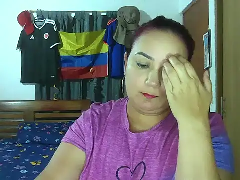 Chat XXX en directo de Ariel_691