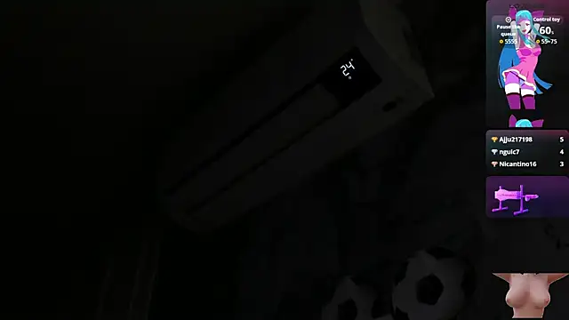 Chat +18 de caroline_bigboobs1 ao vivo