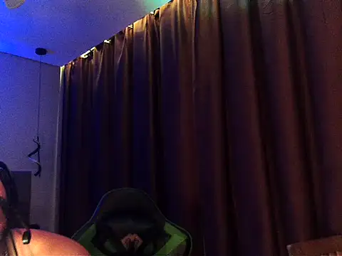 Chat +18 de Ale_Mineiro ao vivo