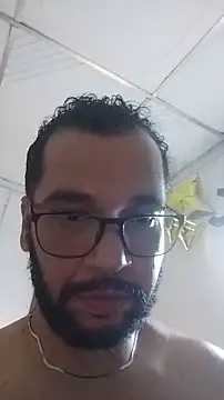 Xein_WoIf Adlı Modelin Canlı XXX Sohbeti