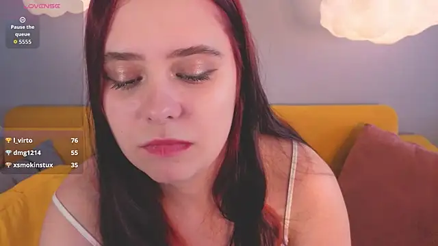 Chat XXX en directo de Alis_Platt