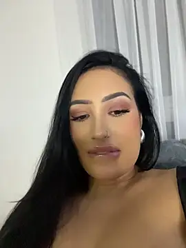 Živý XXX chat HELLEN_SANTOS