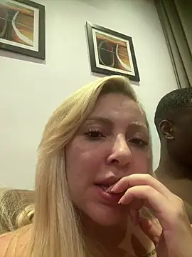 Chat +18 de Juuhschmitt ao vivo