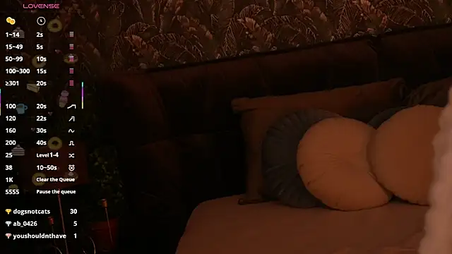 Онлайн чат XXX MollyyMayy