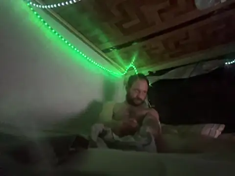 StrokinClarence XXX чат на живо