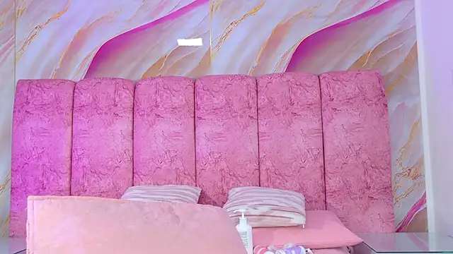 emmacurvy – Naživo XXX chat