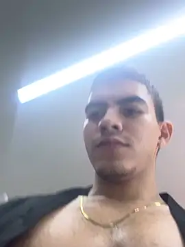 Sebastian_Vega Adlı Modelin Canlı XXX Sohbeti