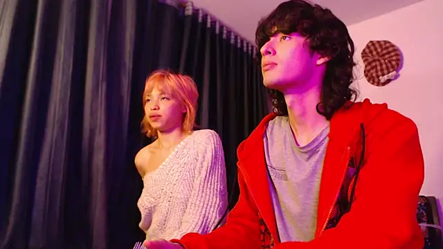 แชท XXX สดของ MixiPeach