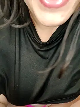 kitty_2000 লাইভ XXX চ্যাট