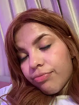 Mia_Tylor01 Adlı Modelin Canlı XXX Sohbeti