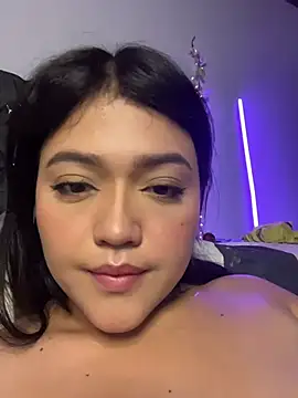 alisson_carolina73's Live XXX Chat