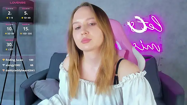 Chat +18 de Emmaa_Kimm ao vivo