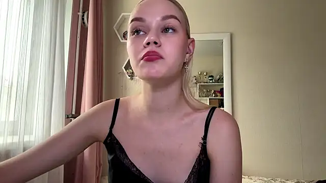 Chat +18 de MiaCashe ao vivo