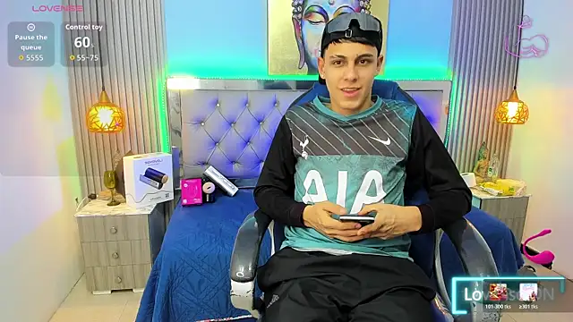 Ethanx18_ Chat XXX live