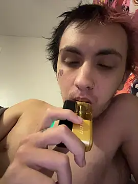 XXX chat uživo modela Capwildd_124