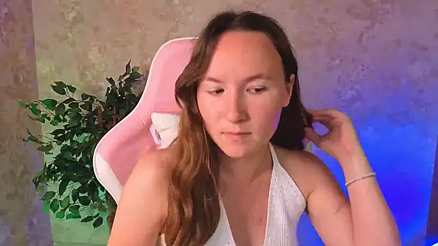 צ'אט XXX בשידור חי של SindieStormm