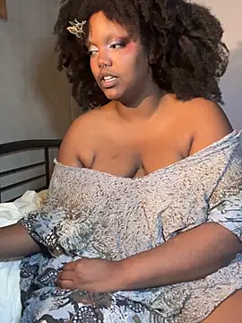 Chat +18 de juicy_janet ao vivo