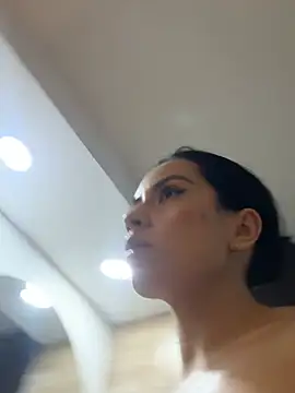 Lexa_queen Adlı Modelin Canlı XXX Sohbeti