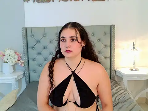 SerenaBlazze Live XXX-Chat