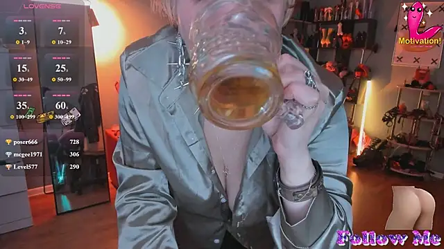 GinaMiracleのライブXXXチャット