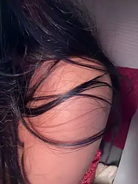 Chat XXX en directo de Lucky_Flora