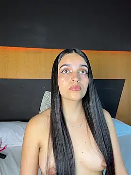 Chat +18 de Alexia__cox ao vivo