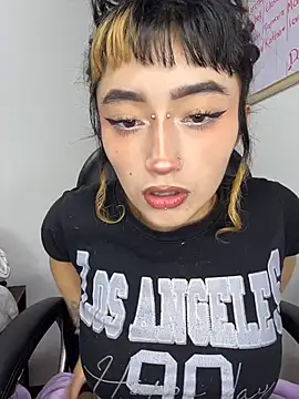 baby_akuma's Live XXX Chat