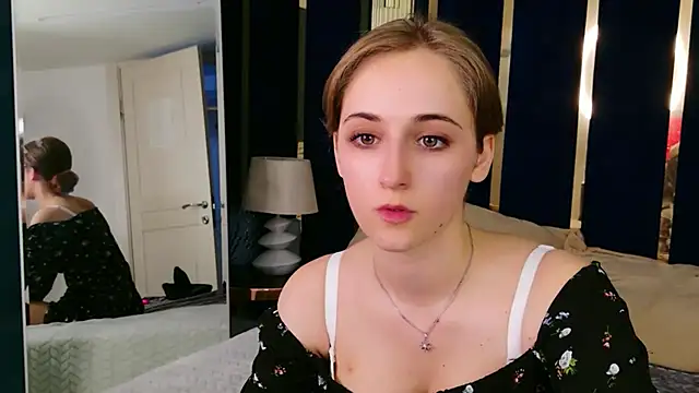 Tara_Keats' Live XXX Chat