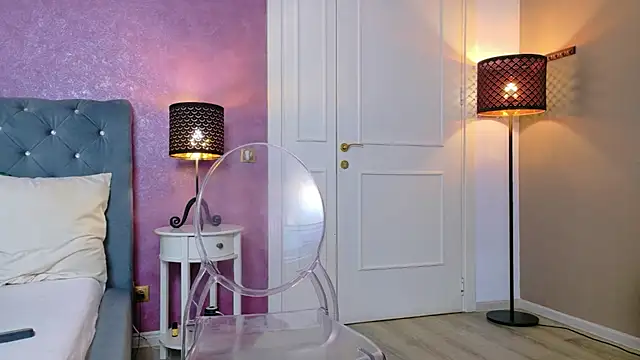 CarlaReysX 现场XXX聊天