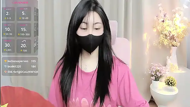 shynana 现场XXX聊天