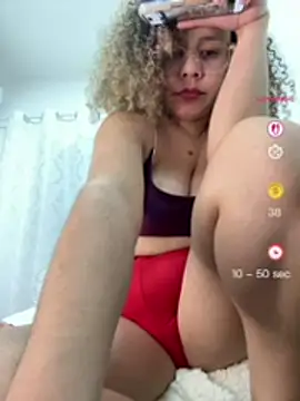 Chat XXX en directo de Sexyteacher-