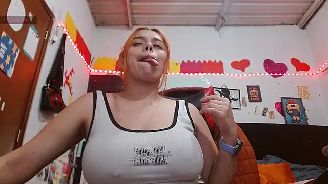 Chatroom XXX en direct de Saray_extrovert_