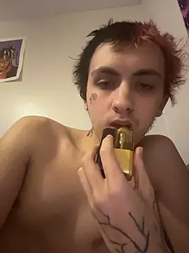Capwildd_124 XXX чат на живо