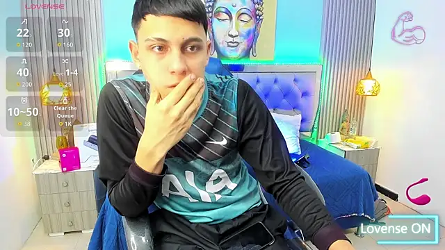 Chat +18 de Ethanx18_ ao vivo
