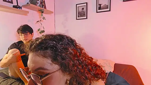 Chat XXX en directo de Mia_belmont