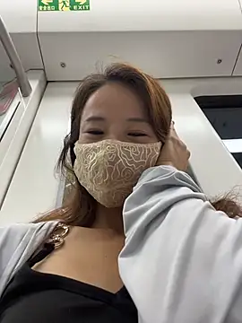 kiss_loo 现场XXX聊天
