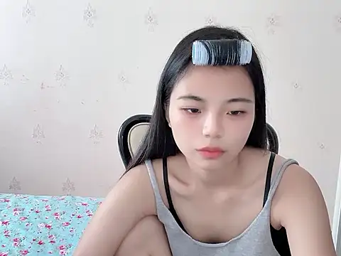 ludd8 Chat XXX in diretta