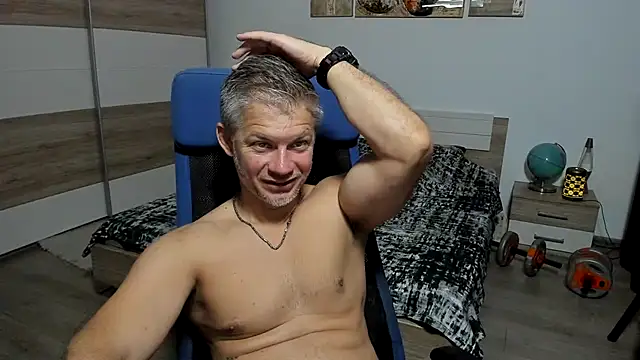 Chatroom XXX en direct de RobbyShawz