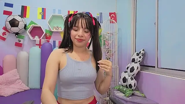 Isaa_Skinny XXX чат на живо