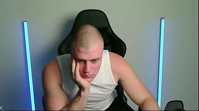 Bigbaald Live XXX Chat