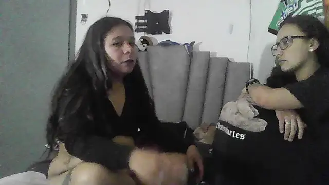 Amber_rose17 现场XXX聊天