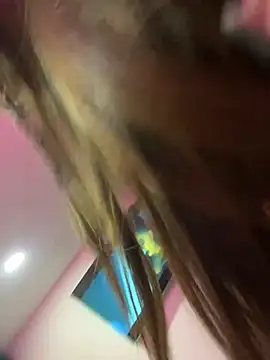 sexyyykloee Live XXX-chat