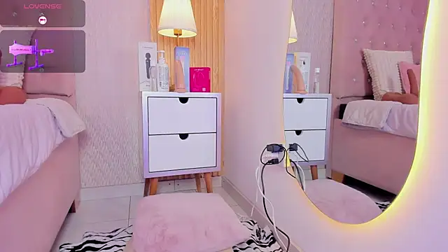 Онлайн чат XXX Jorinde_Sexy