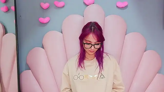 luci_miller XXX чат на живо