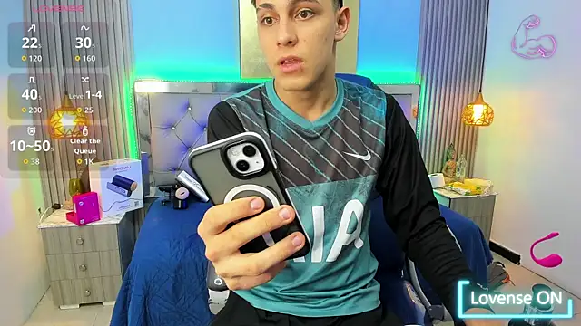 Chat XXX en directo de Ethanx18_