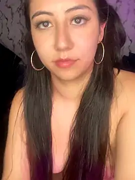 Czat XXX na żywo – Lunaliaa_