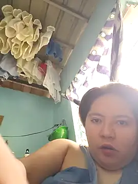 แชท XXX สดของ naughtiestmumknky99