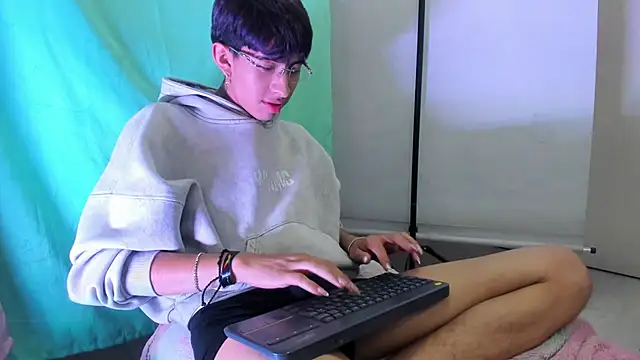 Tommy_Fox 现场XXX聊天